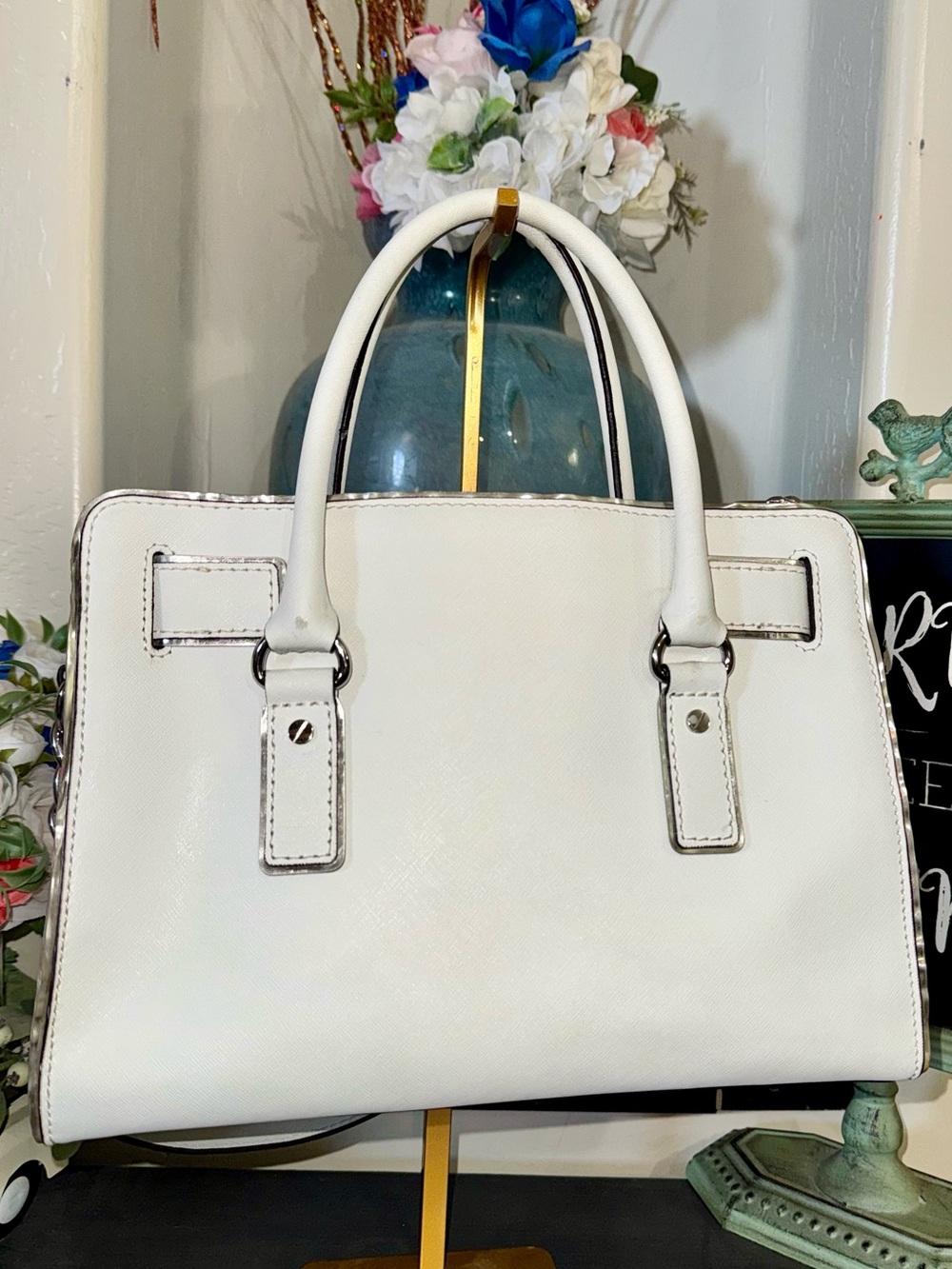 Michael Kors Hamilton White Saffiano Satchel w Silver Hardware & Working Lock - Picture 9 of 14